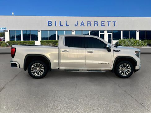 Used 2022 GMC Sierra 1500 Denali AWD/4WD image 8