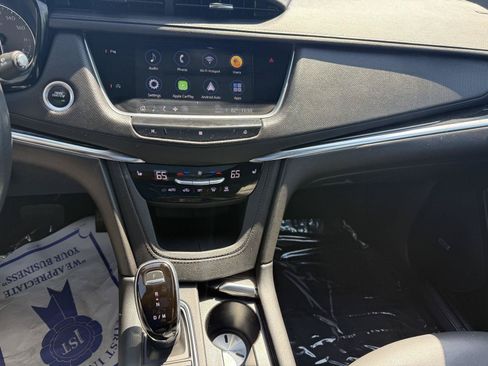 Used 2021 Cadillac XT5 Premium Luxury AWD/4WD image 18