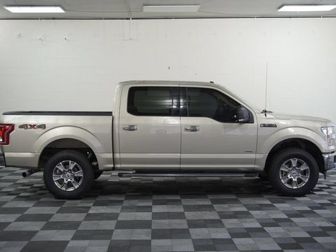 Used 2017 Ford F150 XLT w/ Equipment Group 301A Mid AWD/4WD image 8