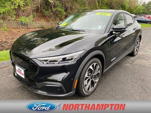 New 2024 Ford Mustang Mach-E Select image 1