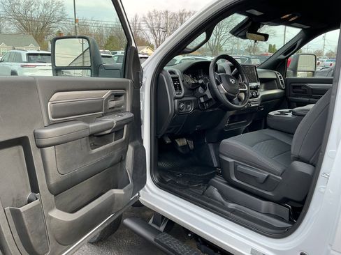 New 2026 RAM 4500 Tradesman w/ Chrome Appearance Group RWD image 6