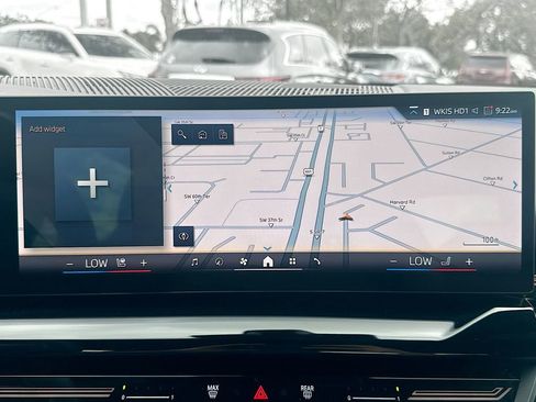 Used 2025 BMW 530i xDrive image 16