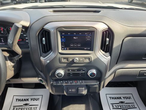 Used 2023 GMC Sierra 1500 Pro w/ Pro Value Package AWD/4WD image 13