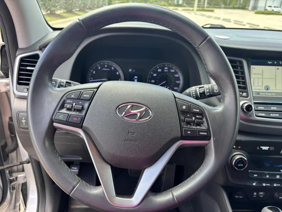 Used 2016 Hyundai Tucson Limited FWD image 26