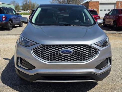 Certified 2024 Ford Edge SEL w/ Convenience Package AWD/4WD image 3