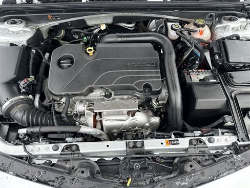 Used 2021 Chevrolet Malibu LS image 26