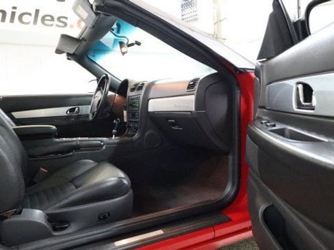 Used 2002 Ford Thunderbird image 10