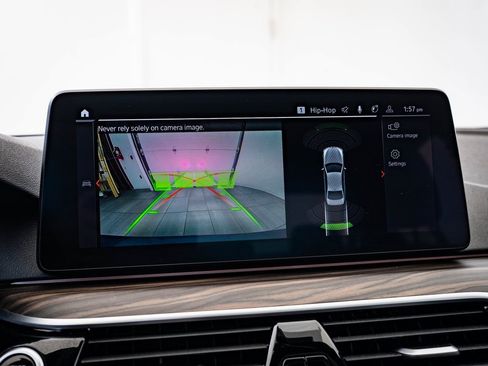 Used 2023 BMW 540i xDrive image 30