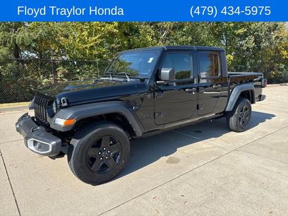 Used 2023 Jeep Gladiator Sport