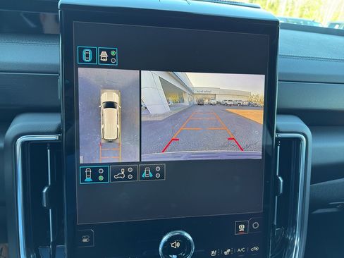 New 2026 GMC Yukon XL Denali image 25