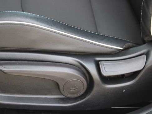 Used 2022 Kia Forte GT-Line w/ GT-Line Premium Package FWD image 33