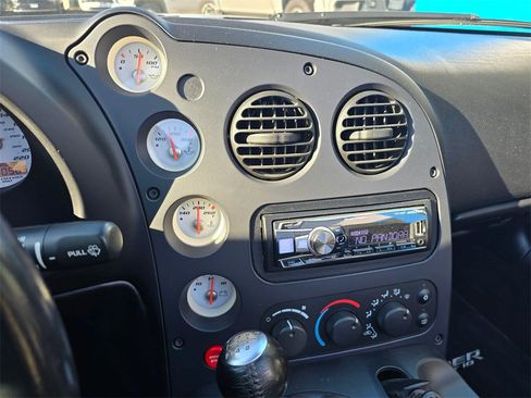 Used 2004 Dodge Viper SRT-10 image 23