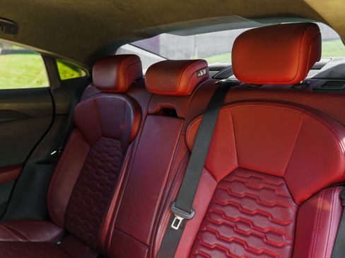 Certified 2023 Audi RS e-tron GT w/ Carbon Performance Package AWD/4WD image 25