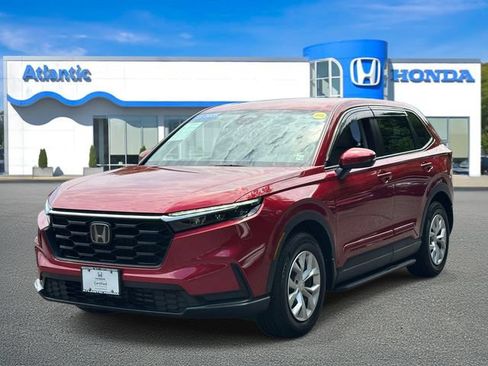 Used 2025 Honda CR-V LX image 2