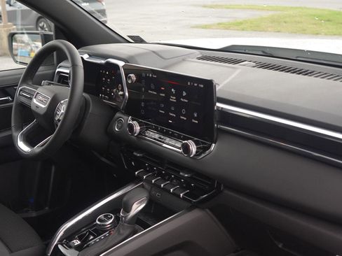 New 2026 GMC Canyon Elevation w/ Convenience Package image 28