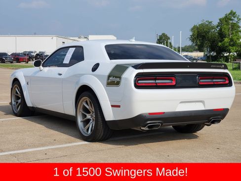 Used 2023 Dodge Challenger R/T Scat Pack RWD image 4