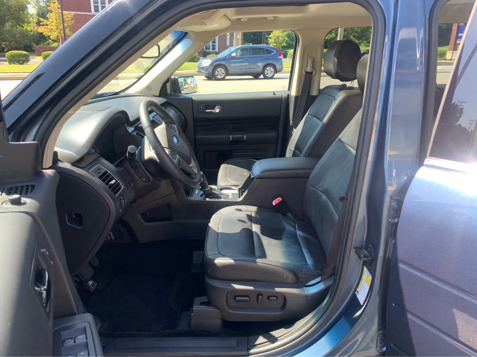 Used 2019 Ford Flex SEL w/ Equipment Group 202A AWD/4WD image 11
