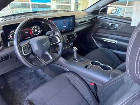Used 2024 Ford Mustang GT image 9