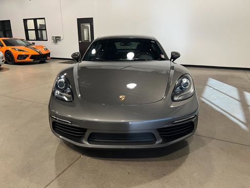 Used 2018 Porsche 718 Cayman image 8
