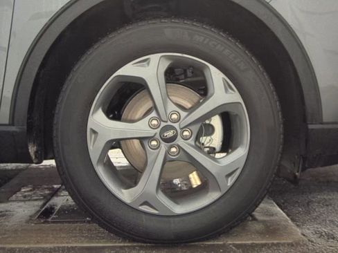 Used 2025 Ford Escape ST-Line Elite w/ Tech Pack #1 image 9