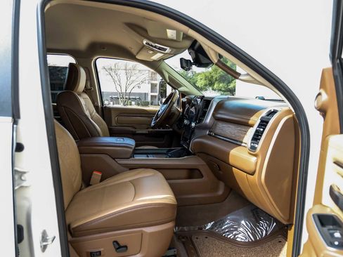 Used 2021 RAM 3500 Limited image 40