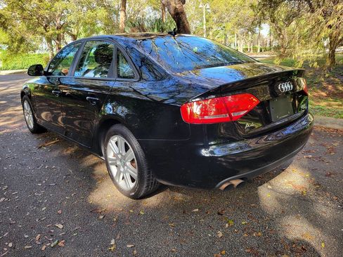 Used 2009 Audi A4 2.0T Premium image 9