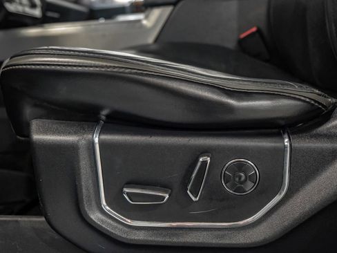 Used 2017 Ford F350 Platinum w/ Platinum Ultimate Package image 33