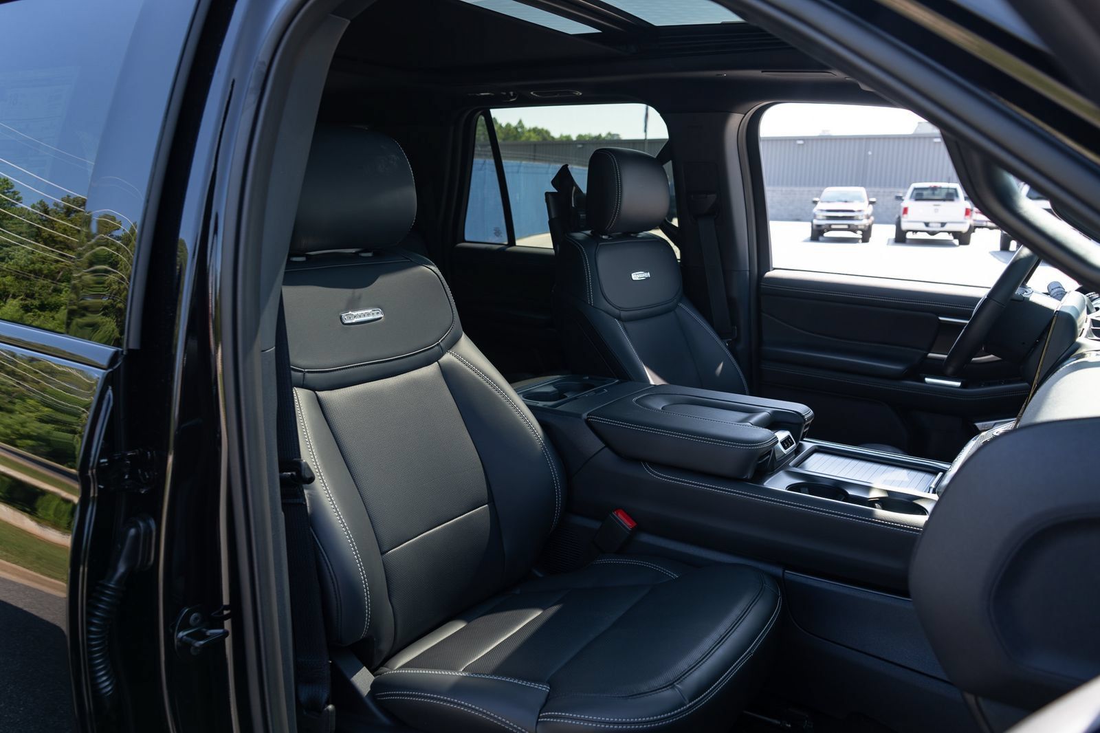 New 2027 Ford Expedition Max Platinum w/ Stealth Performance Package AWD/4WD image 42