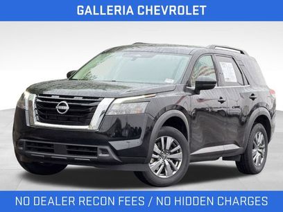 Used 2025 Nissan Pathfinder SV