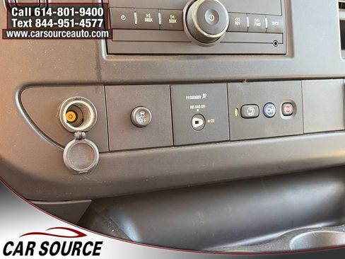 Used 2023 GMC Savana 3500 LS RWD image 20