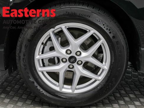 Used 2023 Ford Edge SEL image 31