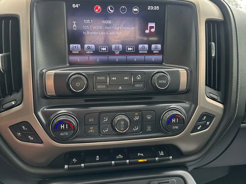 Used 2016 GMC Sierra 2500 Denali w/ Driver Alert Package image 17