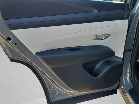 New 2026 Hyundai Tucson SEL image 11