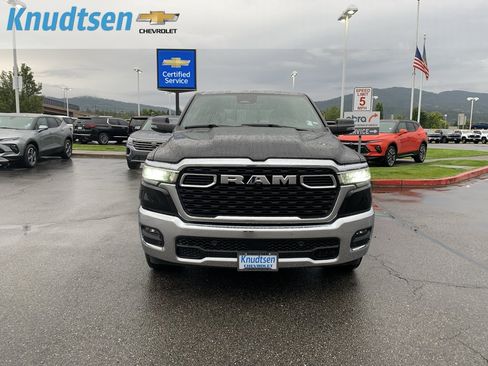 Used 2025 RAM 1500 Big Horn AWD/4WD image 2