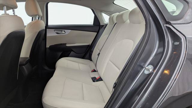 Used 2023 Kia Forte LXS w/ LXS Technology Package FWD image 17