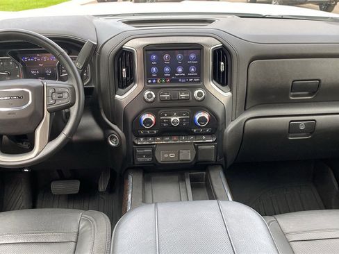 Used 2023 GMC Sierra 3500 Denali w/ Denali Ultimate Package image 16