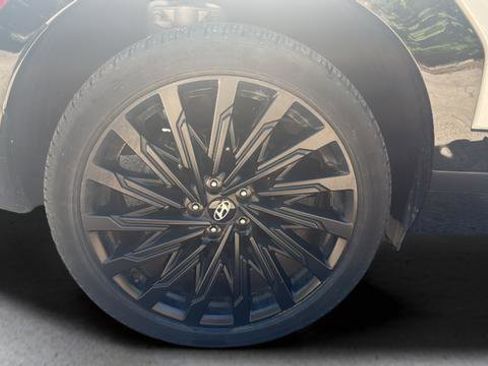 Used 2024 Hyundai Santa Fe Calligraphy FWD image 13