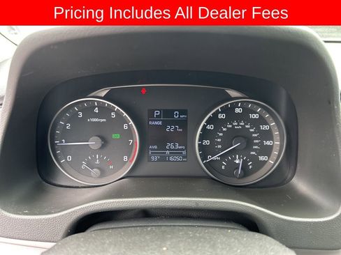 Used 2017 Hyundai Elantra SE FWD image 8
