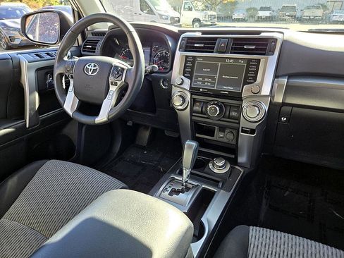 Used 2024 Toyota 4Runner SR5 image 12