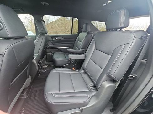 New 2026 Chevrolet Traverse LT w/ Midnight/Sport Edition FWD image 25