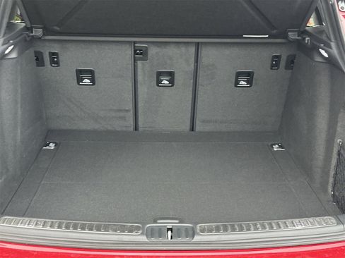 New 2025 Porsche Macan image 16