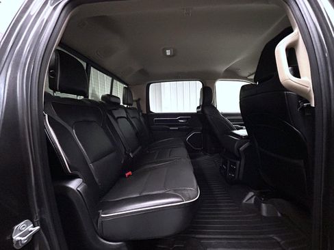 Used 2019 RAM 1500 Laramie image 18