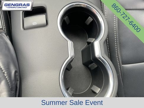 Used 2025 Ford Mustang Premium RWD image 35