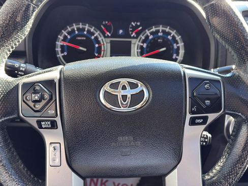 Used 2016 Toyota 4Runner Limited image 29