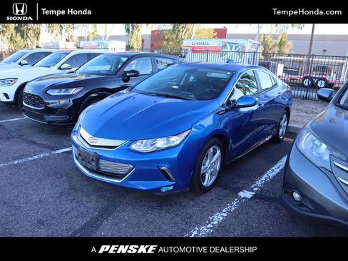 Used 2016 Chevrolet Volt LT w/ Comfort Package image 1