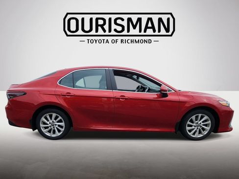 Certified 2023 Toyota Camry LE w/ Convenience Package FWD image 8