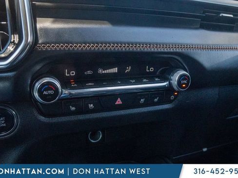 Used 2025 MAZDA CX-50 AWD 2.5 S w/ Premium Plus Pkg image 9