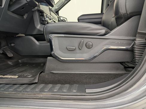 Used 2023 Ford F150 Lariat w/ FX4 Off-Road Package image 12