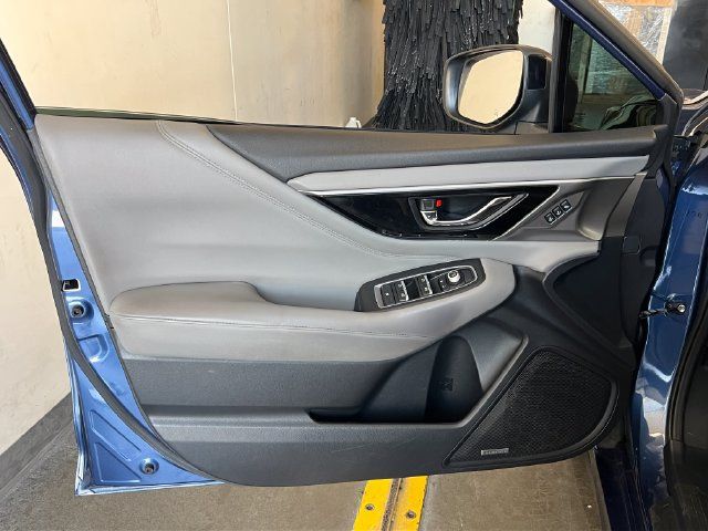 Used 2021 Subaru Legacy Limited AWD/4WD image 31