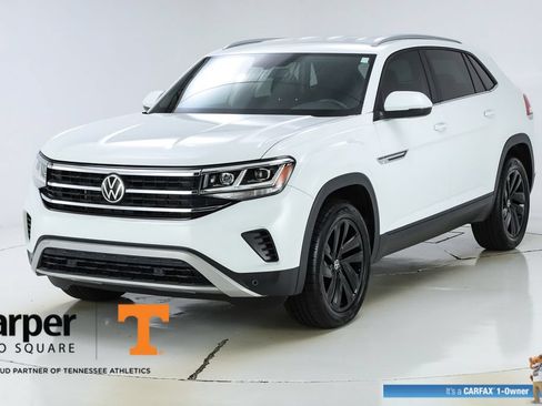Used 2022 Volkswagen Atlas Cross Sport SE w/ Black Wheel Package AWD/4WD image 39